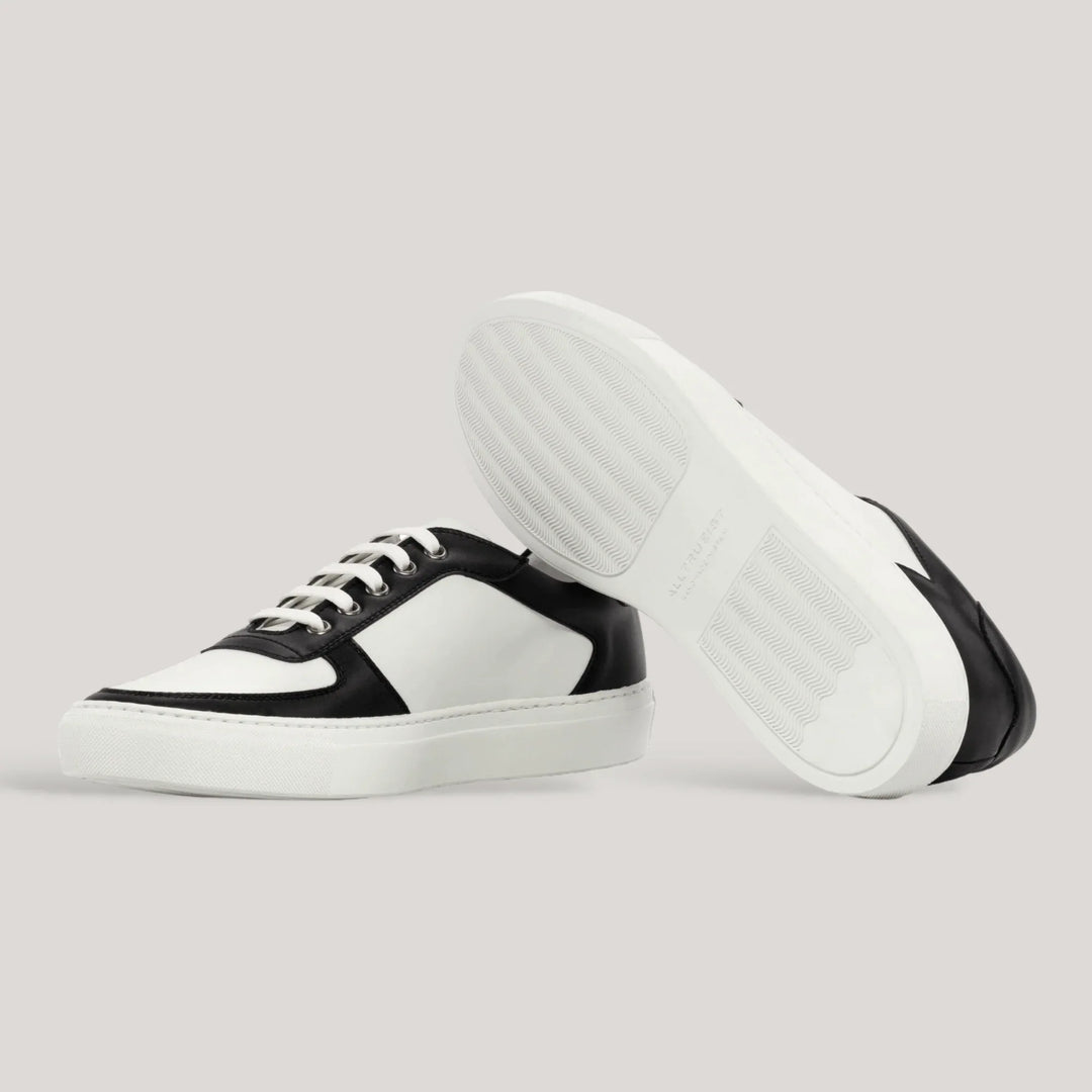 AVENIR | Low Top Trainer - Black &amp; White | Men&