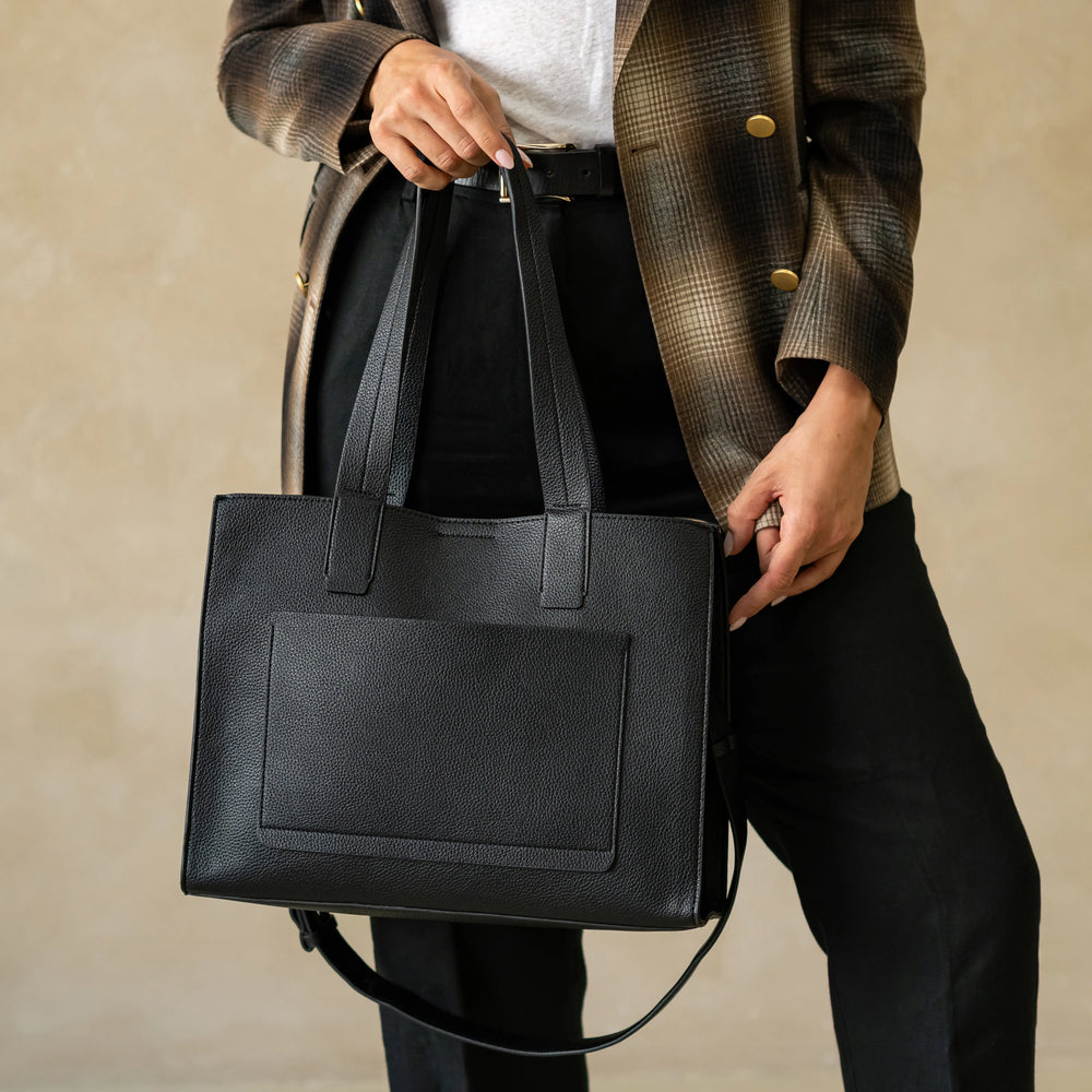 Toujours.88 | Tote Bag | Black