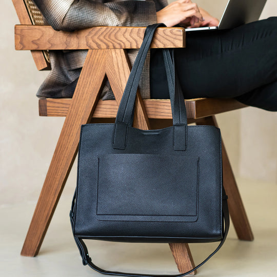 Toujours.88 | Tote Bag | Black