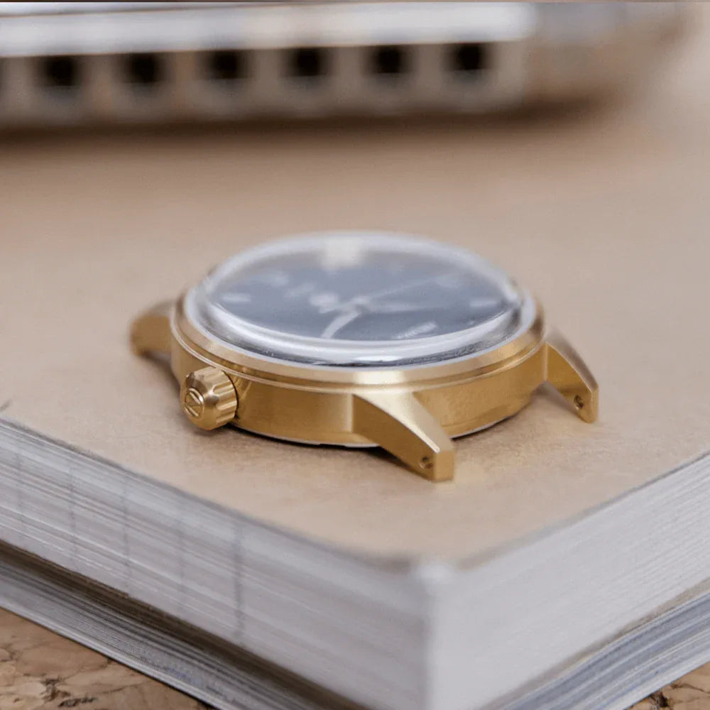 Initial N° 1 | GOLD - BLACK | 36 mm Watch
