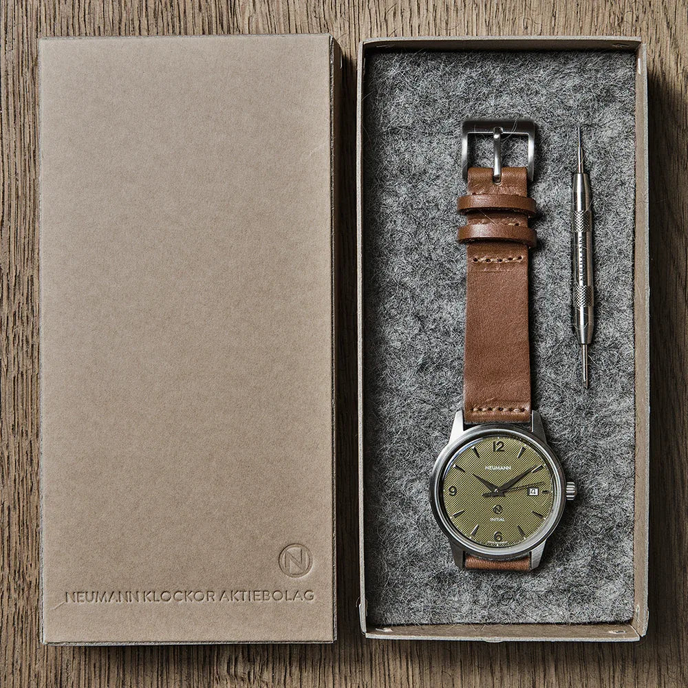 Initial N° 1 | STEEL - GREEN | 40 mm Watch