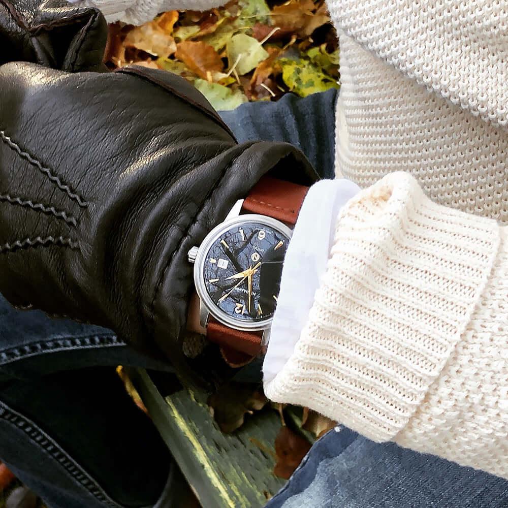 Initial N° 1 | STEEL - BLACK-GOLD | 40 mm Watch