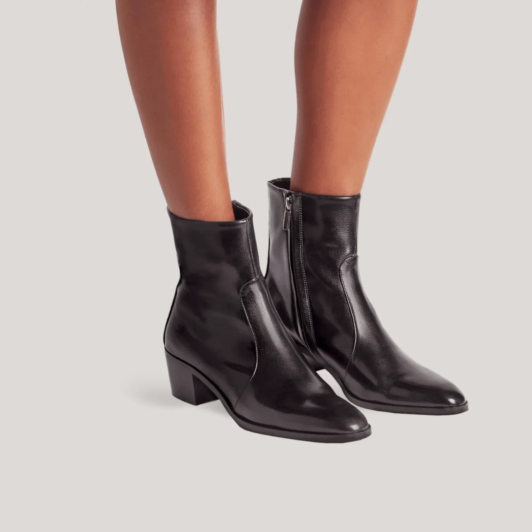 STEFFY | Black Ankle Boots | women&