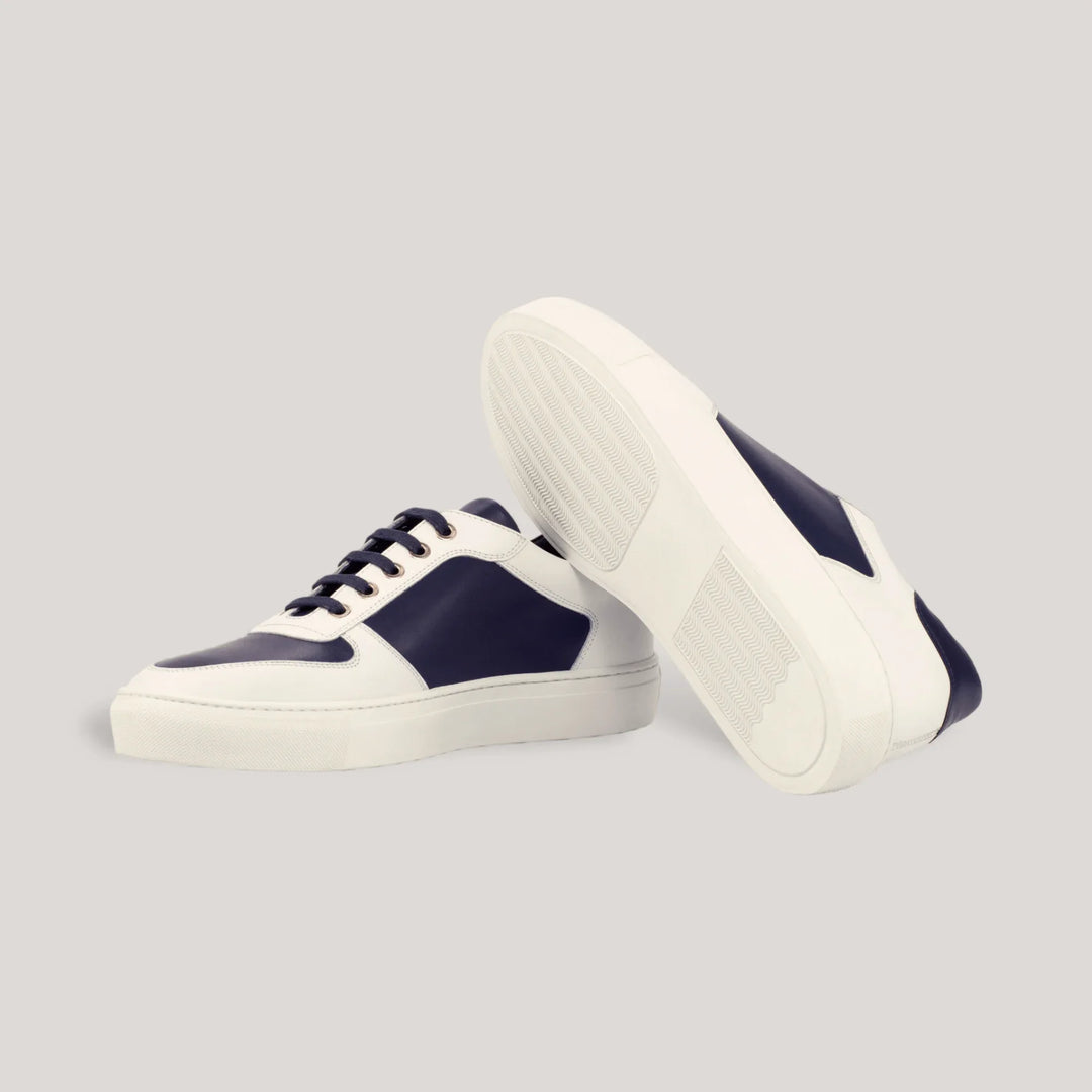 AVENIR | Low Top Trainer - Navy Blue &amp; White | Men&
