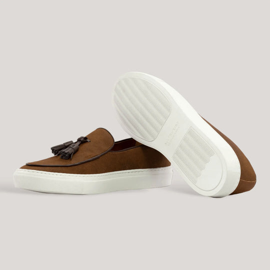 ICARUS | Loafer Sneakers - Tasseled Vegan Suede - Medium Brown | Men&
