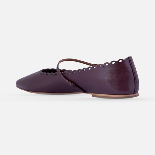 AERA MINA chestnut nappa-effect Mary Jane flat, inner-side view showing the arch and heel.
