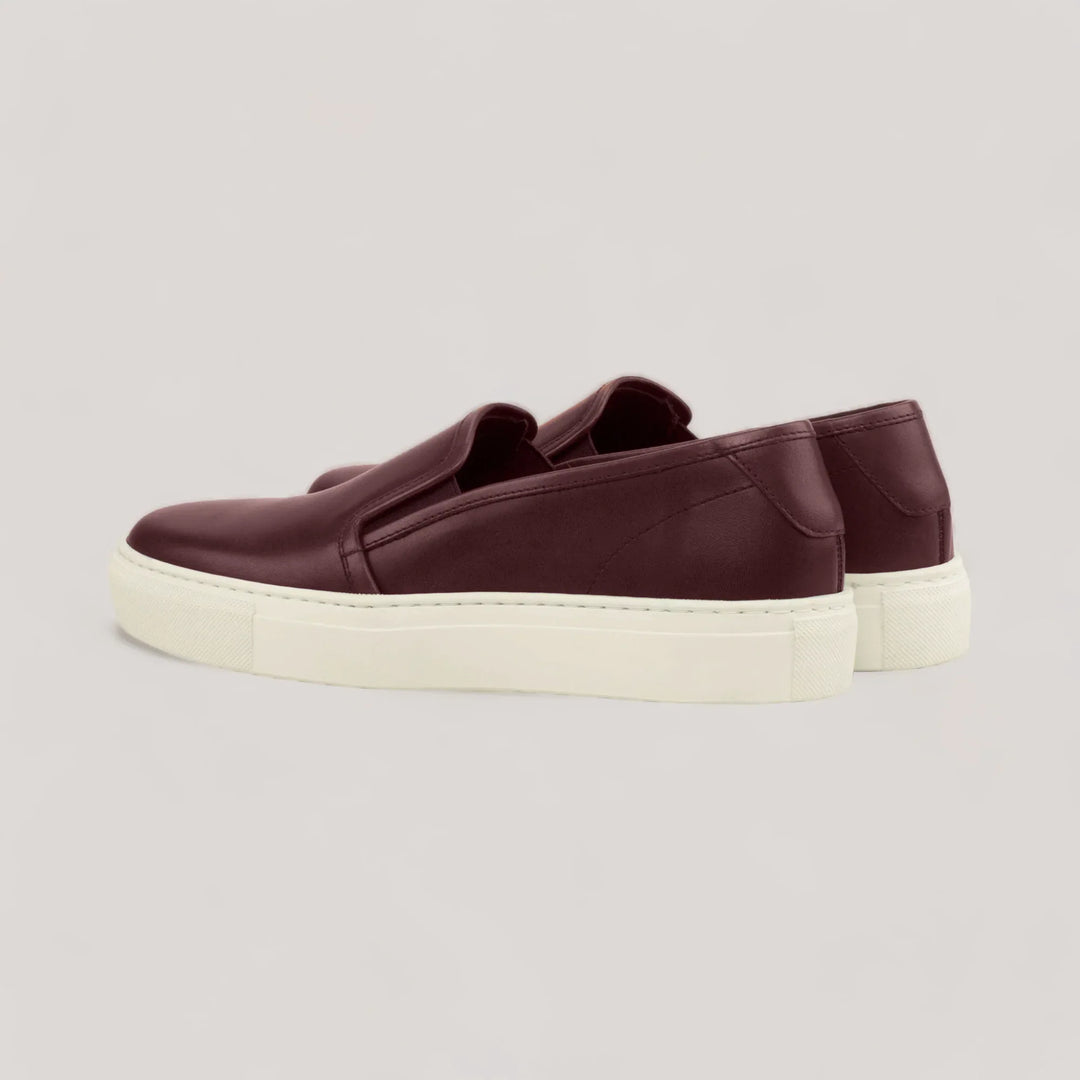 LUCE | Slip-On Sneakers - Burgundy | Women&
