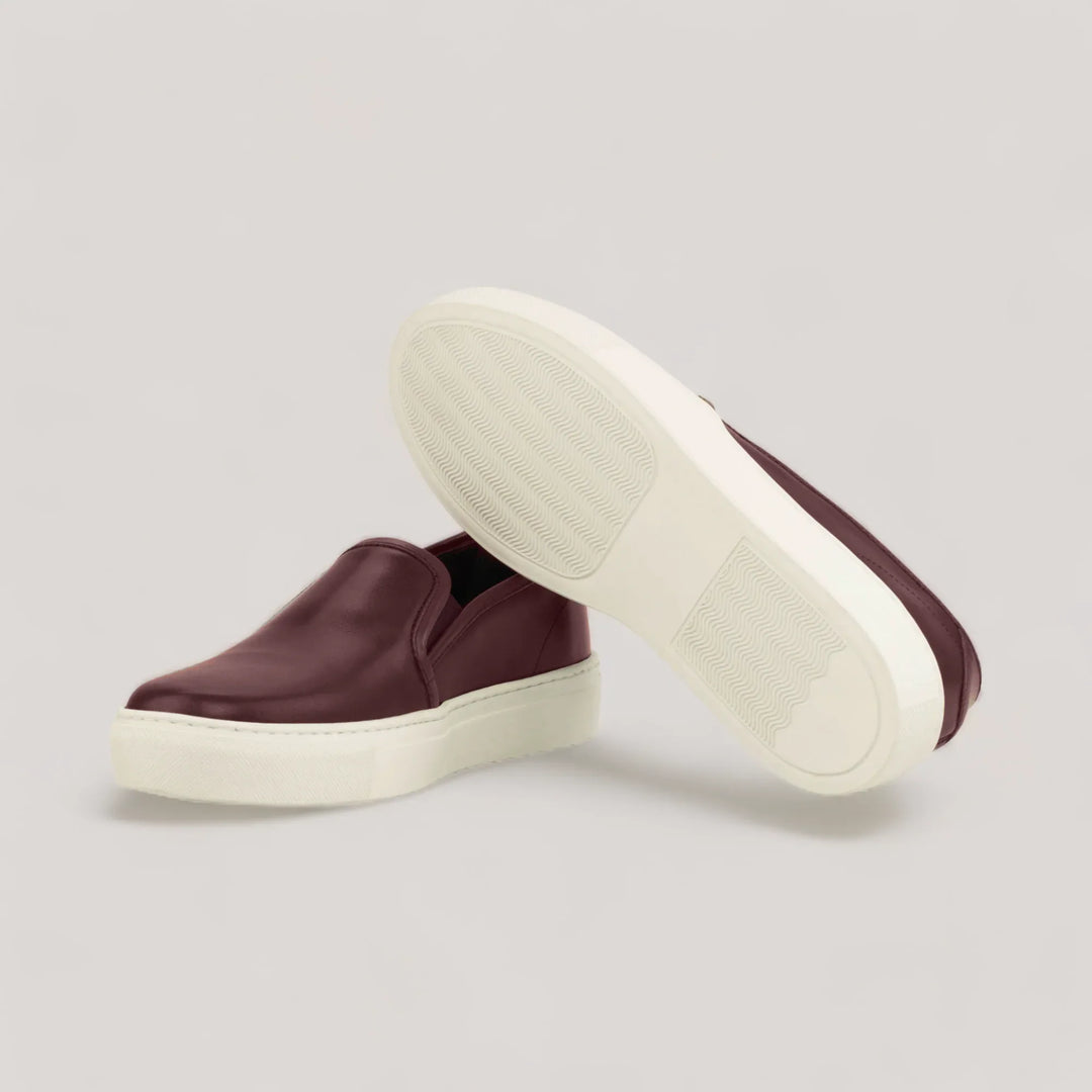 LUCE | Slip-On Sneakers - Burgundy | Women&