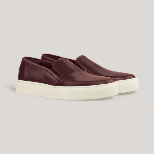 LUCE | Slip-On Sneakers - Burgundy | Women&