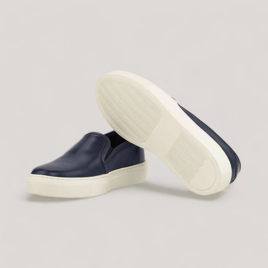 LUCE | Slip-On Sneakers - Navy | Women&