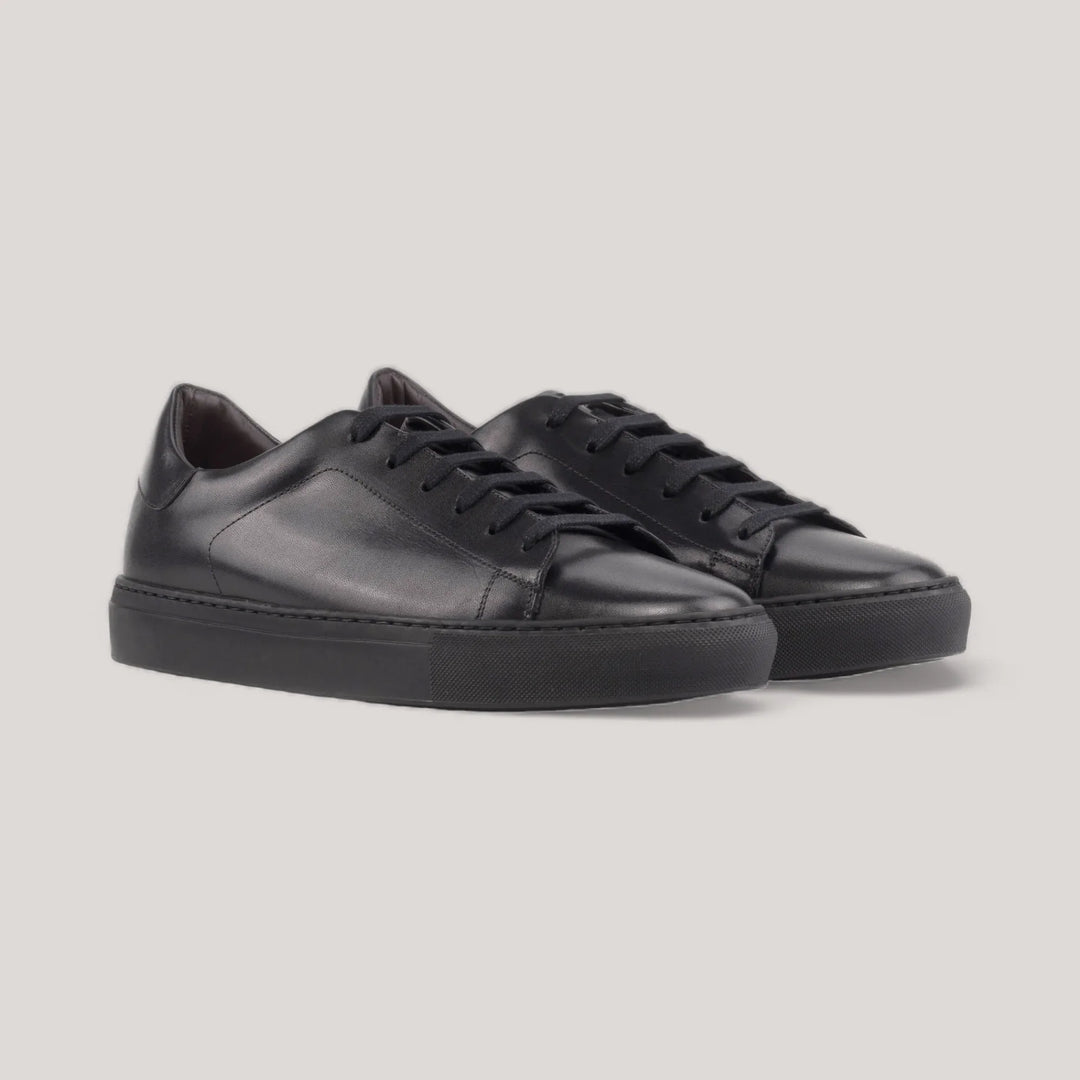 EON | Classic Sneakers - Pure Black | Men's | Men's Shoes | MADE-TO-MEASURE by ALLTRUEIST | allTRUEist