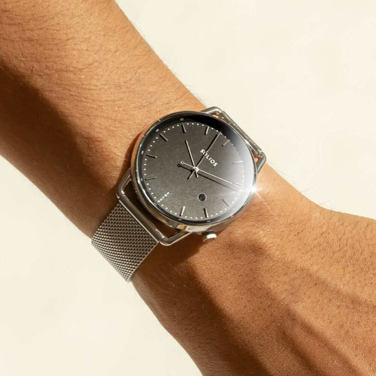 The Solar Curve | Black Dial - Silver Case